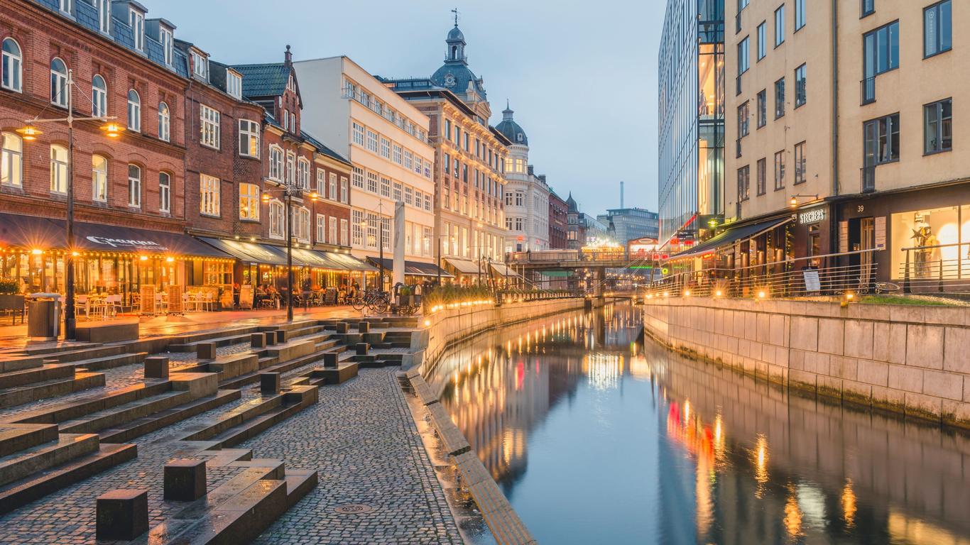 Aarhus Denmark hot yoga studio